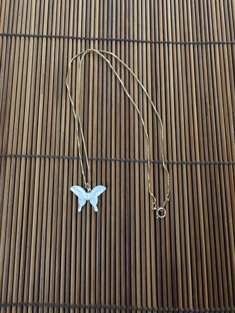 14k Gold Filled Mother Of Pearl Yellow Gold Butterfly Necklace (Vintage)